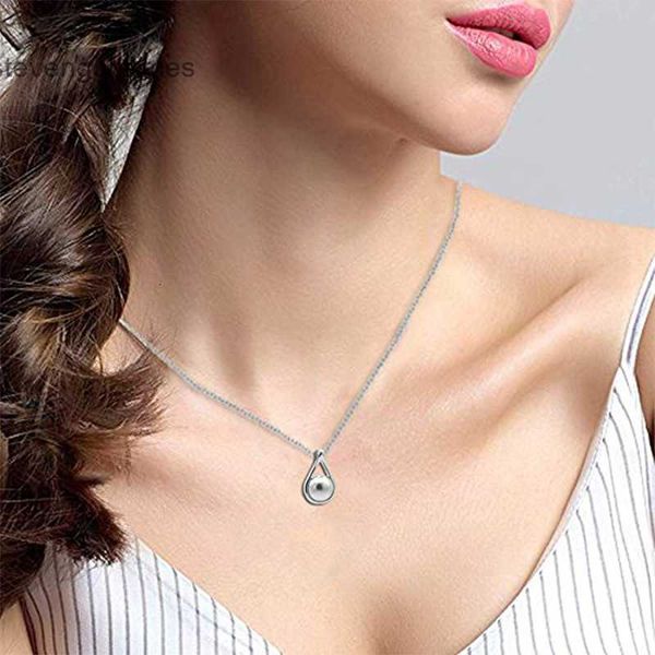 shaped silver necklace drop s925 hollow out sterling urn pendant fashion accessories
shaped silver necklace drop s925 hollow out sterling urn pendant fashion accessories