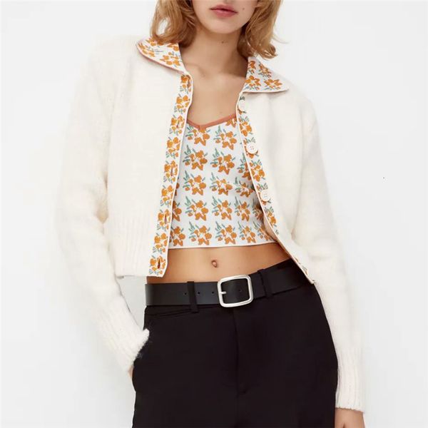 2021 new streetwear floral bordado turn down collar suter moda senhoras de malha curto casacos vintage feminino cardigan prjq, White;black
2021 new streetwear floral bordado turn down collar suter moda senhoras de malha curto casacos vintage feminino cardigan prjq, White;black