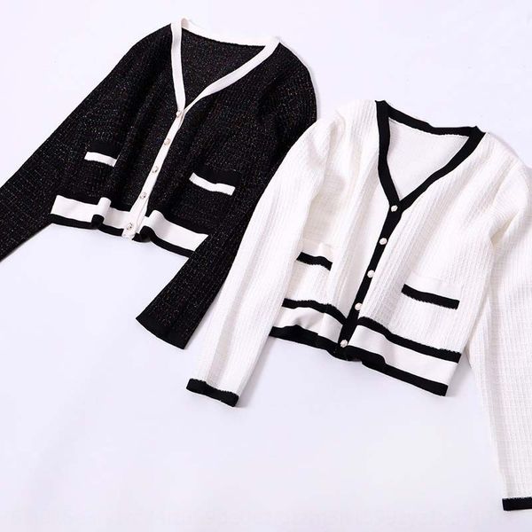 2020 небольшой аромат ранней осени нового топ silkt футболка silkfashion женщины ярких шелковые футболки v-образный вырез с длинным рукавом, White;black
2020 небольшой аромат ранней осени нового топ silkt футболка silkfashion женщины ярких шелковые футболки v-образный вырез с длинным рукавом, White;black