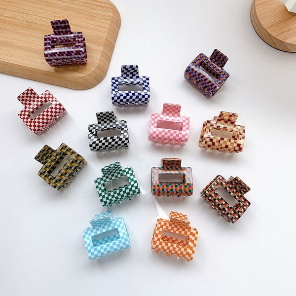 checkerboard hair claws korea retro temperament block gripper small versatile acrylic pan hair clips, Slivery;white
checkerboard hair claws korea retro temperament block gripper small versatile acrylic pan hair clips, Slivery;white