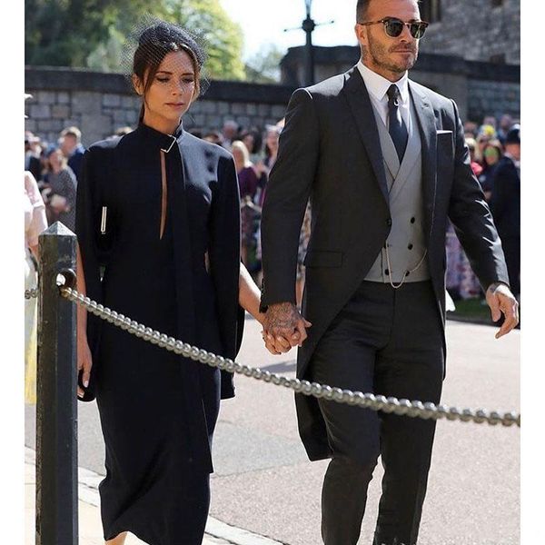 long tailored coat custom made men's west slim fit groom dress ball fashion trends latest jacket pant vest 3 pieces terno, White;black
long tailored coat custom made men's west slim fit groom dress ball fashion trends latest jacket pant vest 3 pieces terno, White;black