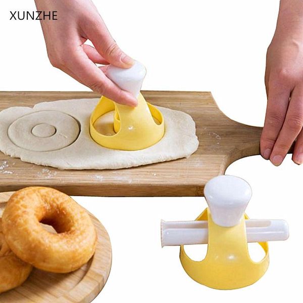 xunzhe creativo diy donut molde pp rosquilla molde postres donut maker pan cortador cake maker herramientas qylkrl mywjqq
xunzhe creativo diy donut molde pp rosquilla molde postres donut maker pan cortador cake maker herramientas qylkrl mywjqq