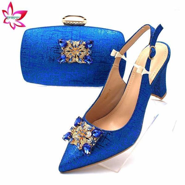 dress shoes 2021 italian office lady matching bag set in royal blue color decorate with rhinestone for wedding party1, Black
dress shoes 2021 italian office lady matching bag set in royal blue color decorate with rhinestone for wedding party1, Black