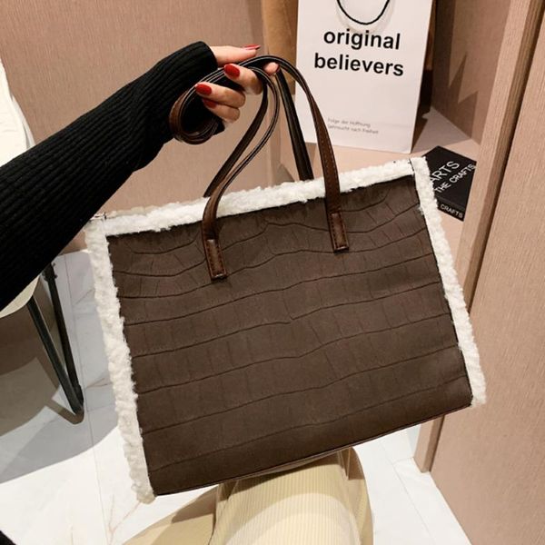 evening bags winter soft wool women's handbag pu leather fashion ladies tote bag luxury designer alligator female shoulder
evening bags winter soft wool women's handbag pu leather fashion ladies tote bag luxury designer alligator female shoulder