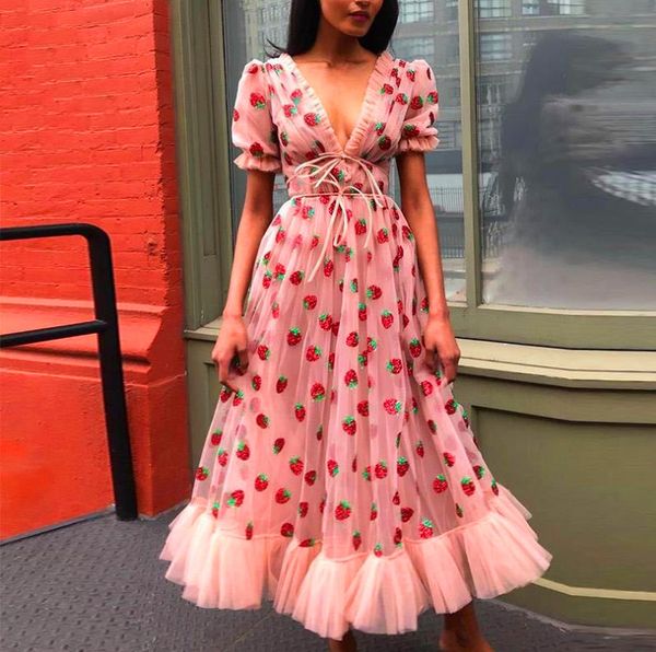 european and american women's new 2020 dress french sequin embroidery dress explosion style strawberry long skirt, Black;gray
european and american women's new 2020 dress french sequin embroidery dress explosion style strawberry long skirt, Black;gray