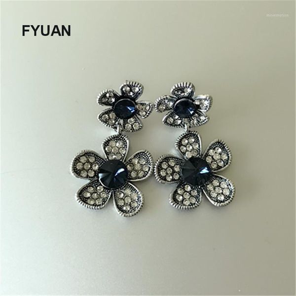 new design vintage flower crystal earrings shining natural stone drop earrings for women1, Silver
new design vintage flower crystal earrings shining natural stone drop earrings for women1, Silver
