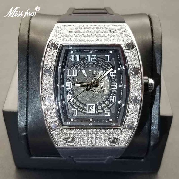 missfox 2021 new arrival tonneau men watches iced out full diamond rubber strap watch hollow dial design luxury sport male clock, Slivery;brown
missfox 2021 new arrival tonneau men watches iced out full diamond rubber strap watch hollow dial design luxury sport male clock, Slivery;brown