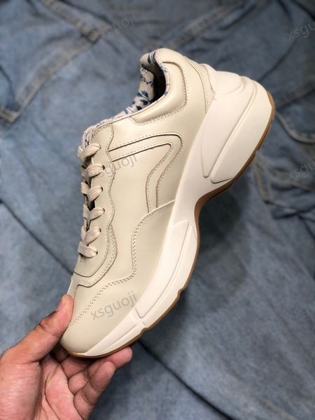 fashion new men's jogging shoes classic printing casual basketball sneakers ladies outdoor sports shoes size 35-45, Black
fashion new men's jogging shoes classic printing casual basketball sneakers ladies outdoor sports shoes size 35-45, Black