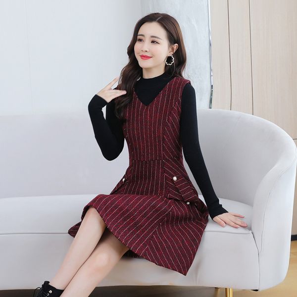 2020 new sleeveless tweed perfume dress spring and autumn versatile v-neck stripe small fragrance temperament fashion waist slim dress kjsa0, Black;gray
2020 new sleeveless tweed perfume dress spring and autumn versatile v-neck stripe small fragrance temperament fashion waist slim dress kjsa0, Black;gray