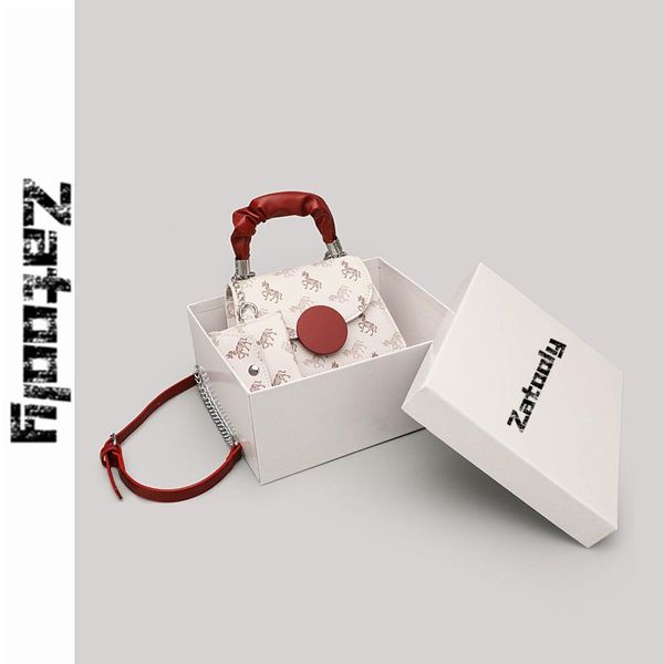 2020 new style foreign style, versatile, color contrast buckle portable single shoulder messenger bag
2020 new style foreign style, versatile, color contrast buckle portable single shoulder messenger bag