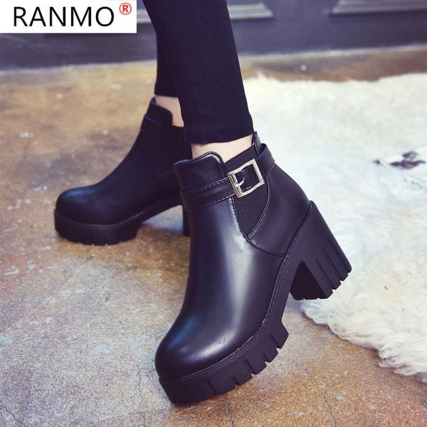 2020 new fashion ankle boots for women low heel round toe buckle ladies shoes winter women boots black
2020 new fashion ankle boots for women low heel round toe buckle ladies shoes winter women boots black