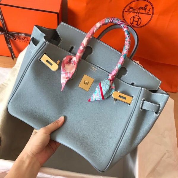 j7 linen blue calfskin wax thread sewing process single shoulder bag handbag 7a high-end boutique customization
j7 linen blue calfskin wax thread sewing process single shoulder bag handbag 7a high-end boutique customization