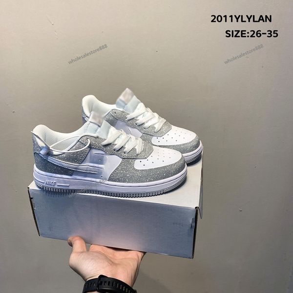 2021 fashion classic shoes children boy girl kid youth air skateboarding sports shoes skate sneaker size eur26-35, Black
2021 fashion classic shoes children boy girl kid youth air skateboarding sports shoes skate sneaker size eur26-35, Black