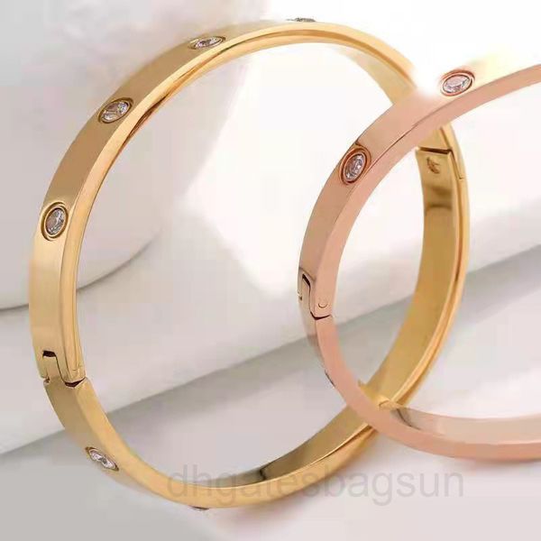 stainless steel buckle ten drill card home titanium bracelet colorfast classic female hand jewelry net red design uxjk, Black
stainless steel buckle ten drill card home titanium bracelet colorfast classic female hand jewelry net red design uxjk, Black