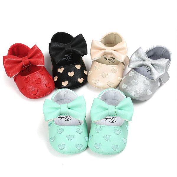 2020 autumn winter bowknot baby shoes love pattern baby princess shoes soft bottom for girls casual children footwear
2020 autumn winter bowknot baby shoes love pattern baby princess shoes soft bottom for girls casual children footwear