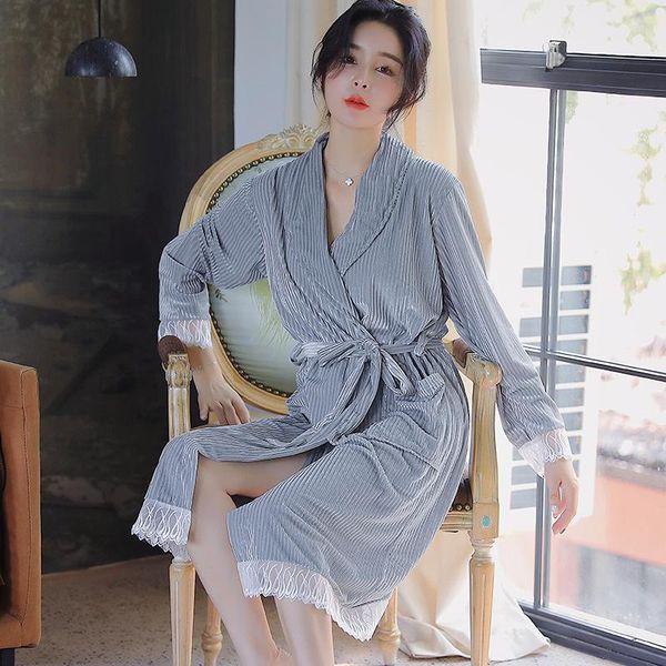 autumn winter female bathrobe kimono bath robe sleepwear women dressing gown nightgown lace sleepwear&robe, Black;red
autumn winter female bathrobe kimono bath robe sleepwear women dressing gown nightgown lace sleepwear&robe, Black;red