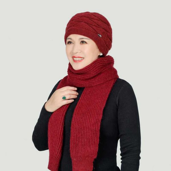 2020 winter women knitted hat scarf 2pcs set female fur thickening windproof caps long scarf set mom casual snow caps, Blue;gray
2020 winter women knitted hat scarf 2pcs set female fur thickening windproof caps long scarf set mom casual snow caps, Blue;gray