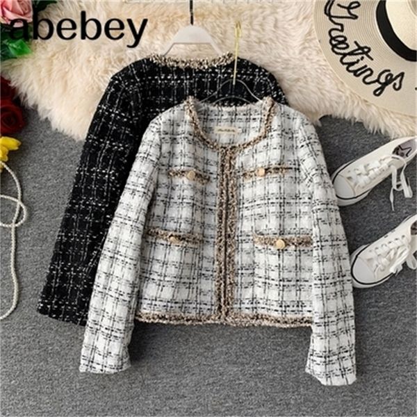 vintage winter/autumn female jacket peral lurex tassel streetwear france style loose thick jacket tweed lapel hand-tassel 201210, Black;brown
vintage winter/autumn female jacket peral lurex tassel streetwear france style loose thick jacket tweed lapel hand-tassel 201210, Black;brown