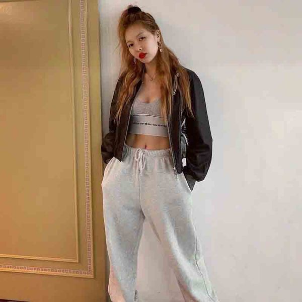 fashion desinger women sport pants women casual long cotton pants black grey color comfortable cool streetwear with pockets size l xl, Black;white
fashion desinger women sport pants women casual long cotton pants black grey color comfortable cool streetwear with pockets size l xl, Black;white