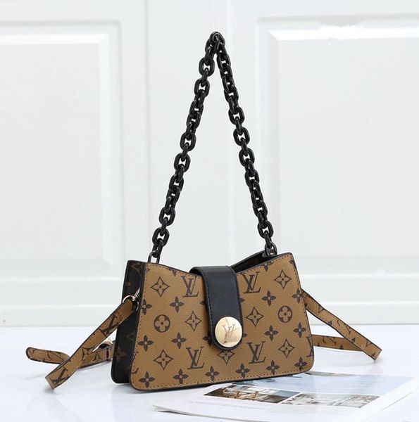 2020 new luxury designer handbag women's chain shoulder bags fashion casual brand crossbody bag lv louis vuitton 1809
2020 new luxury designer handbag women's chain shoulder bags fashion casual brand crossbody bag lv louis vuitton 1809