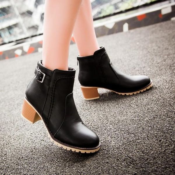 ladies big size(4 to 12)buckle back zip soft leather winter velvet ankle high-heeled boot snow boots women shoes beige/black
ladies big size(4 to 12)buckle back zip soft leather winter velvet ankle high-heeled boot snow boots women shoes beige/black