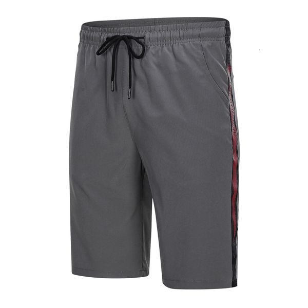 2020 new casual solid color jogging shorts summer drawstring alphabet print short pants men
2020 new casual solid color jogging shorts summer drawstring alphabet print short pants men