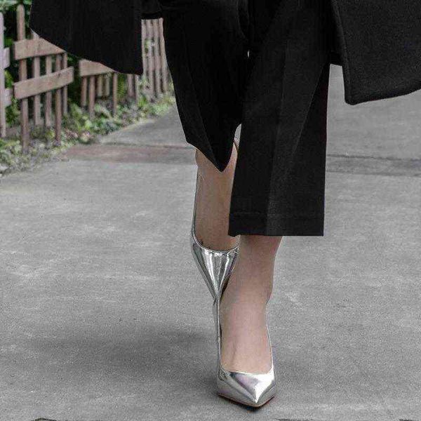 spring stiletto high heels pointed shallow mouth large women's shoes, Black
spring stiletto high heels pointed shallow mouth large women's shoes, Black