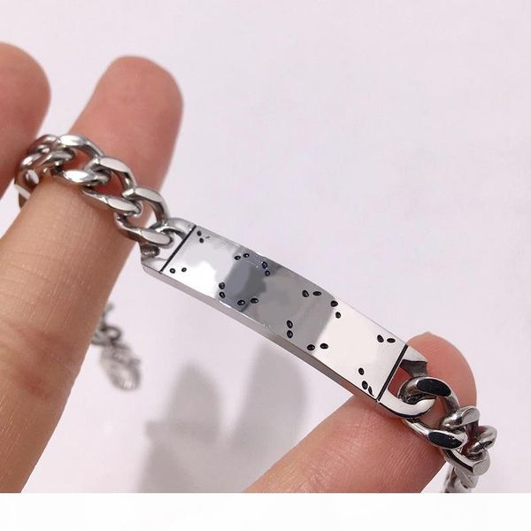 silver plated skull bracelet gift hip hop bracelet fashion new product bracelet fashion jewelry supply, Golden;silver
silver plated skull bracelet gift hip hop bracelet fashion new product bracelet fashion jewelry supply, Golden;silver