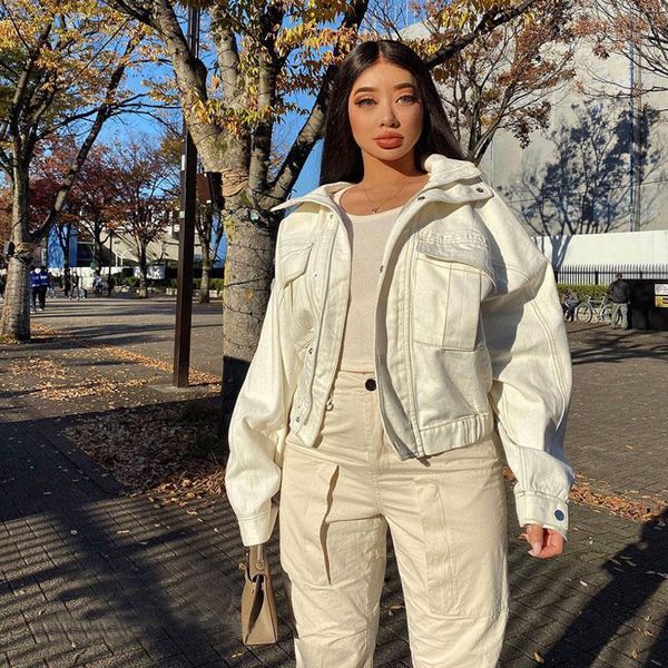 oversized pocket exposed line trim twill denim panel hooded jacket1, Black;brown
oversized pocket exposed line trim twill denim panel hooded jacket1, Black;brown