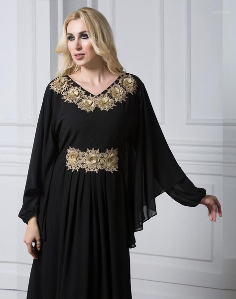 ethnic clothing women muslim maxi dress embroidery long sleeve abaya kaftan islamic arab dubai robe chiffon lf-301, Red
ethnic clothing women muslim maxi dress embroidery long sleeve abaya kaftan islamic arab dubai robe chiffon lf-301, Red