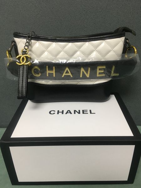 2020 lady bags shoulder bag two-tone chain bucket bag patchwork tassel stray bag diamond lattice soft leather fragrant drop shipping, Blue;gray
2020 lady bags shoulder bag two-tone chain bucket bag patchwork tassel stray bag diamond lattice soft leather fragrant drop shipping, Blue;gray