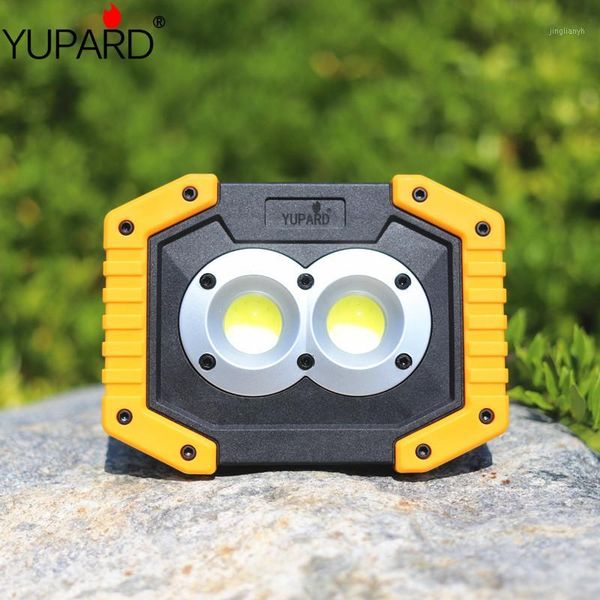 portable lanterns 20w cob led work light lamp spotlight usb rechargeable searchlight latern for hunting camping1
portable lanterns 20w cob led work light lamp spotlight usb rechargeable searchlight latern for hunting camping1