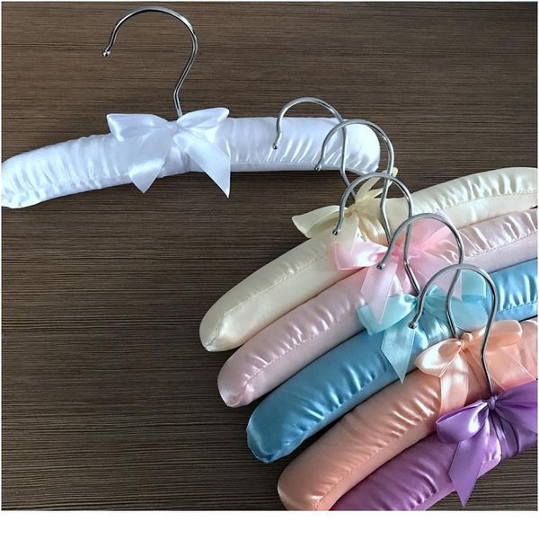 15pcs 25cm satin padded hanger silk wrapped clothes hanger clothes hanging silver hook sponge hangers clothes for child sqcjwy
15pcs 25cm satin padded hanger silk wrapped clothes hanger clothes hanging silver hook sponge hangers clothes for child sqcjwy