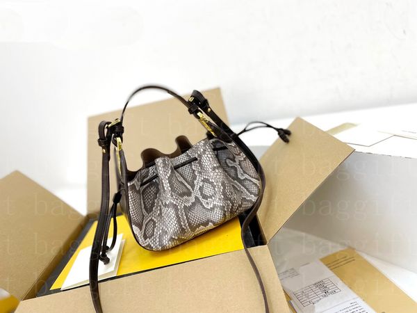 python pattern dumplings bundle pocket ladies bags luxury roma purse leather straps women totes single shoulder cross body handbag soft wrin
python pattern dumplings bundle pocket ladies bags luxury roma purse leather straps women totes single shoulder cross body handbag soft wrin