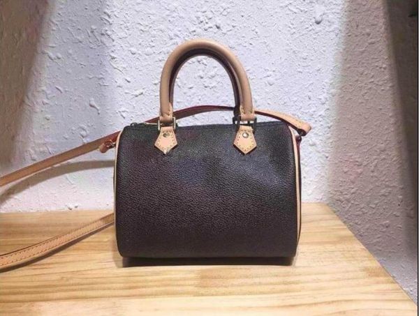 grade brown mini genuine leather 16cm lady handbag nano speedy women fashion designer shoulder bag messenger oxidization leather bags
grade brown mini genuine leather 16cm lady handbag nano speedy women fashion designer shoulder bag messenger oxidization leather bags