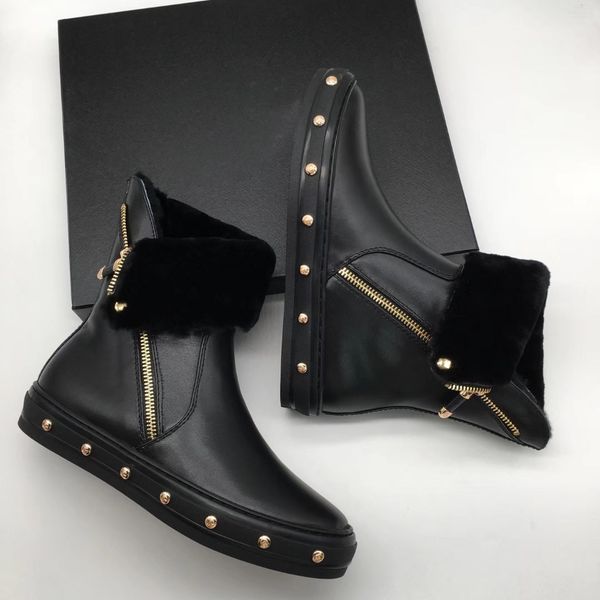 snow boots women winter 2020 new fashion lamb wool lining leather leisure women's boots flat heel plush cotton shoes, Black
snow boots women winter 2020 new fashion lamb wool lining leather leisure women's boots flat heel plush cotton shoes, Black