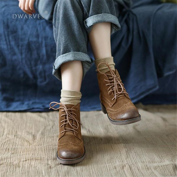 handmade brogue leather martin boots women midheel ankle boots with lace coffee/khaki 1026, Black
handmade brogue leather martin boots women midheel ankle boots with lace coffee/khaki 1026, Black