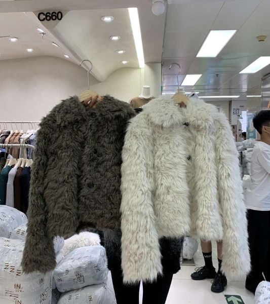 han edition cute lambs wool coat lapels female brief paragraph 2020 new fur coat to keep warm fur jacket, Black
han edition cute lambs wool coat lapels female brief paragraph 2020 new fur coat to keep warm fur jacket, Black