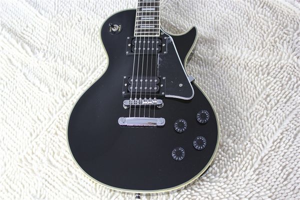 rosewood fingerboard electric guitar, black tune-o-matic bridge, solid mahogany body electric guitar guitars guitarra
rosewood fingerboard electric guitar, black tune-o-matic bridge, solid mahogany body electric guitar guitars guitarra