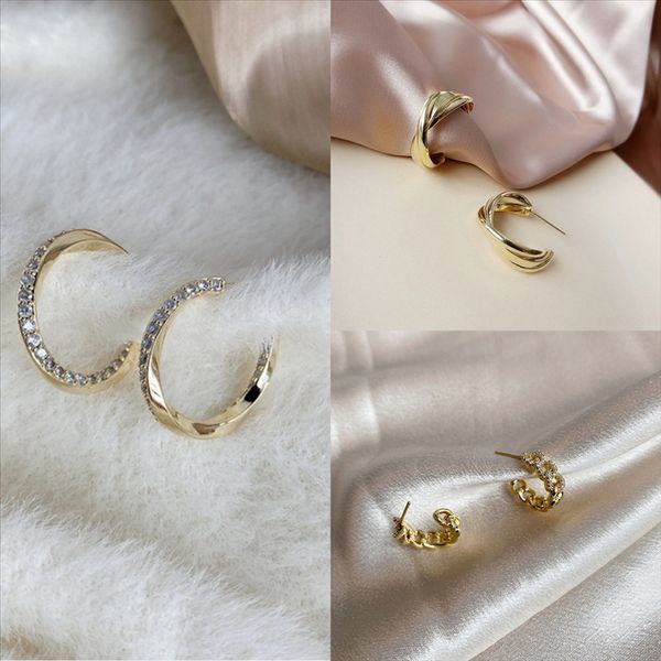 g31 whitefresh moustache earrings flat stud waterpearl button real ear earring, Golden
g31 whitefresh moustache earrings flat stud waterpearl button real ear earring, Golden