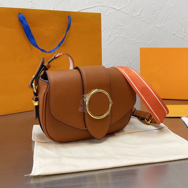 printed strap crossbody saddle bag genuine leather shoulder sling bags letters pouch clutch female purse wallet
printed strap crossbody saddle bag genuine leather shoulder sling bags letters pouch clutch female purse wallet