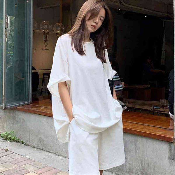 women home clothes korean white t-shirt two piece suit loose high waist pants room wear summer, Black;red
women home clothes korean white t-shirt two piece suit loose high waist pants room wear summer, Black;red