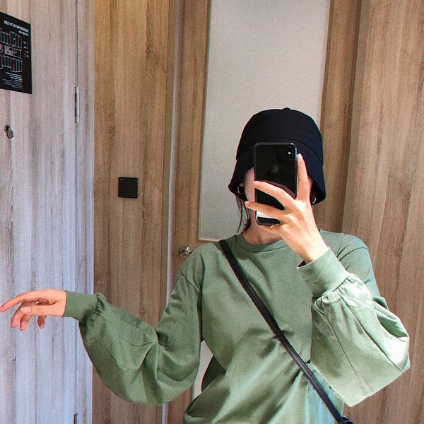 2021 new spring and autumn solid woman's korean sleeve inside round neck versatile bottom shirt 8fui, White
2021 new spring and autumn solid woman's korean sleeve inside round neck versatile bottom shirt 8fui, White
