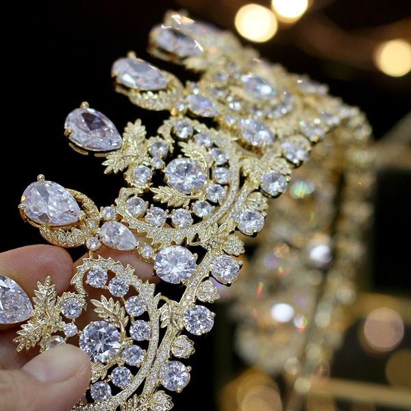 asnora luxury gold bridal crowns wedding tiara zircon crystals women's hair accessories wedding hair accessories, Golden;silver
asnora luxury gold bridal crowns wedding tiara zircon crystals women's hair accessories wedding hair accessories, Golden;silver