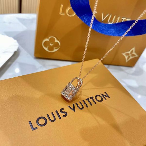 necklaces made by hand, simple and good-looking stone, let love firm and not easy to break, fashion joker goddess must, Silver
necklaces made by hand, simple and good-looking stone, let love firm and not easy to break, fashion joker goddess must, Silver