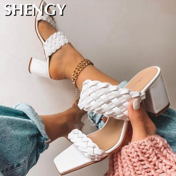 2020 women slippers summer retro woven sandals mid heel open toe casual outdoor slippers luxury slides ladies heels, Black
2020 women slippers summer retro woven sandals mid heel open toe casual outdoor slippers luxury slides ladies heels, Black