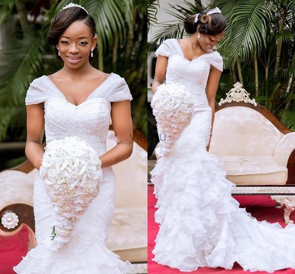 2021 cascading ruffles mermaid wedding dresses sweep train appliques pleats garden bridal gowns vestidos de novia customized, White
2021 cascading ruffles mermaid wedding dresses sweep train appliques pleats garden bridal gowns vestidos de novia customized, White