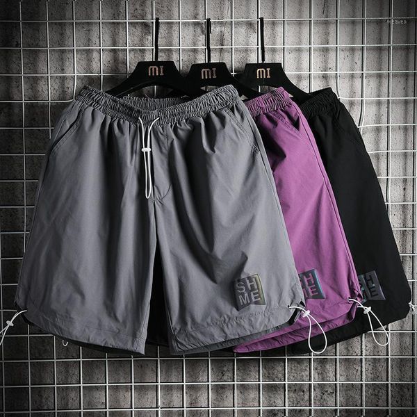 2020 summer new men's casual plus size five-point pants fashion reflective printing elastic lace-up beach pants, White;black 
2020 summer new men's casual plus size five-point pants fashion reflective printing elastic lace-up beach pants, White;black