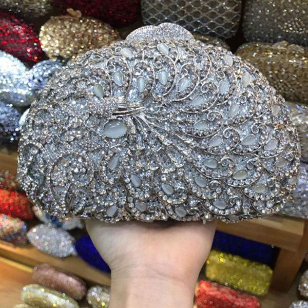 silver evening bag luxury crystal clutch bag gold rhinestone party purse female pochette women wedding day clutches lady gift
silver evening bag luxury crystal clutch bag gold rhinestone party purse female pochette women wedding day clutches lady gift