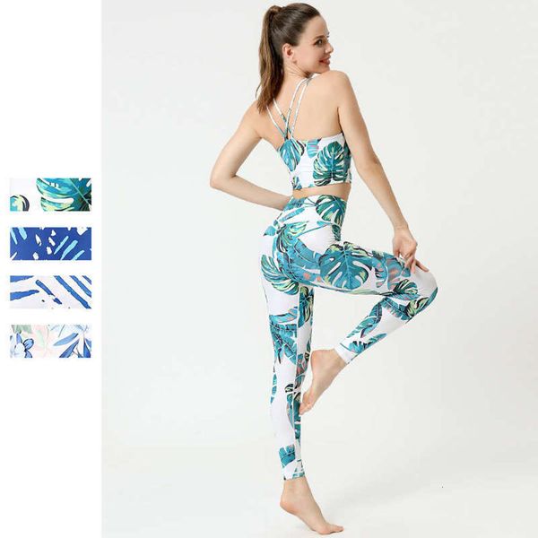 style of women's suit printed new yoga tights beauty back sports bra fitness set, Gray
style of women's suit printed new yoga tights beauty back sports bra fitness set, Gray